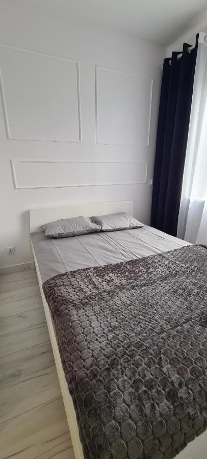44 - Apartamenty Siedlce - Nowy Apartament W Centrum Przy Ul Czerwonego Krzyza Eksteriør bilde