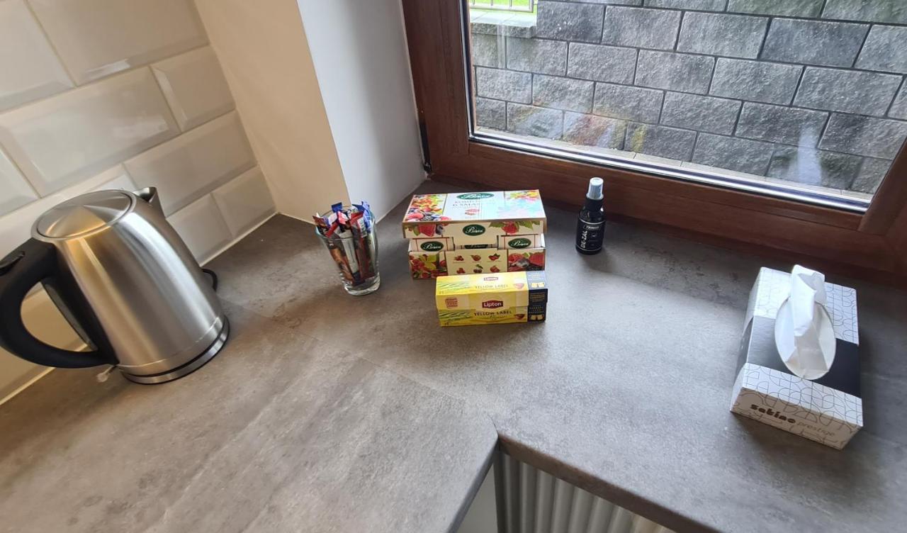 44 - Apartamenty Siedlce - Nowy Apartament W Centrum Przy Ul Czerwonego Krzyza Eksteriør bilde