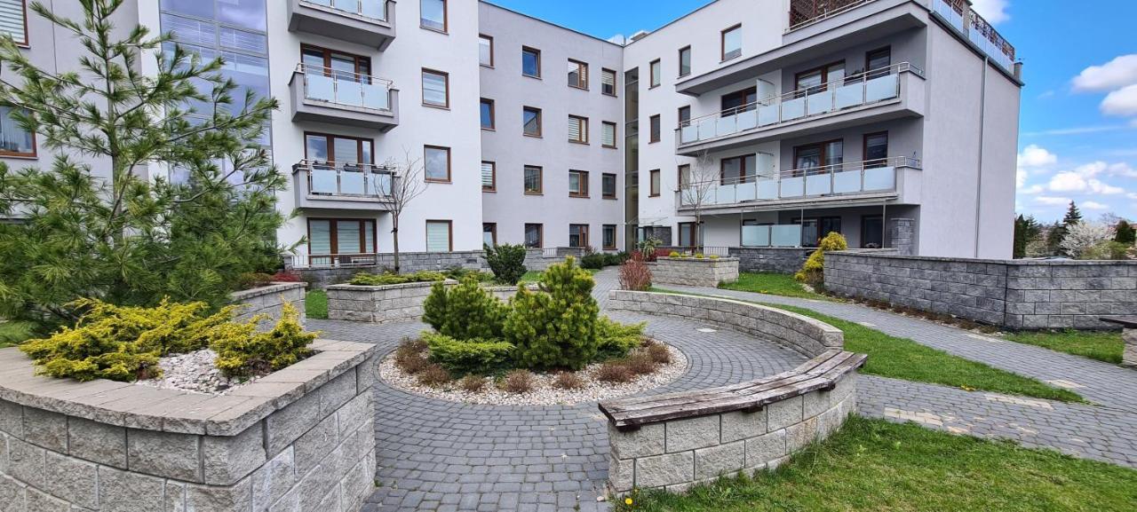 44 - Apartamenty Siedlce - Nowy Apartament W Centrum Przy Ul Czerwonego Krzyza Eksteriør bilde